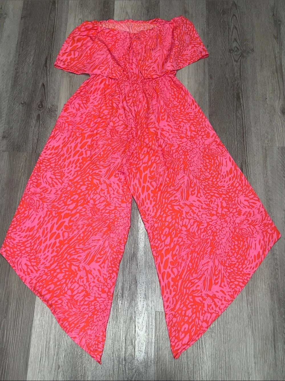 JMP The Label Strapless Wide-Leg Jumpsuit in Bright Pink, size L